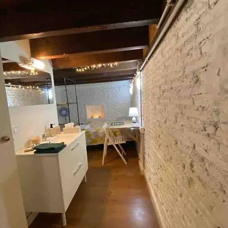 Homestay szállás Airbhouse Private &